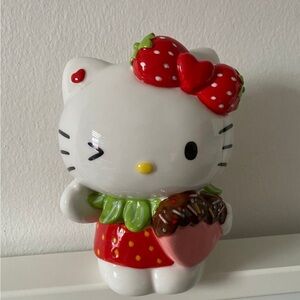 Hello Kitty Blue Sky Strawberry Figure